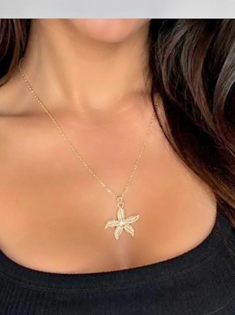 Silver Tone Starfish Pendant Necklace Coastal Beachy Mermaidcore Nautical Jewelr